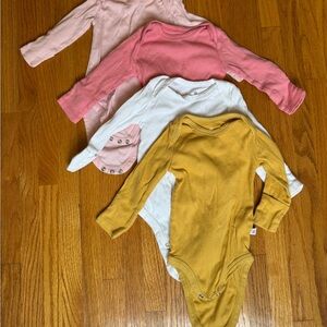 Honest Baby Organic Cotton Onesies – Size 0-3 Months